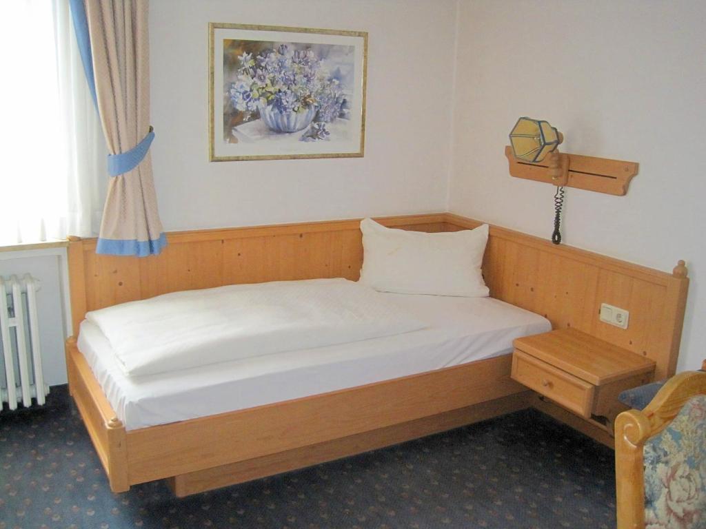 Hotel Löwen Randersacker Zimmer foto